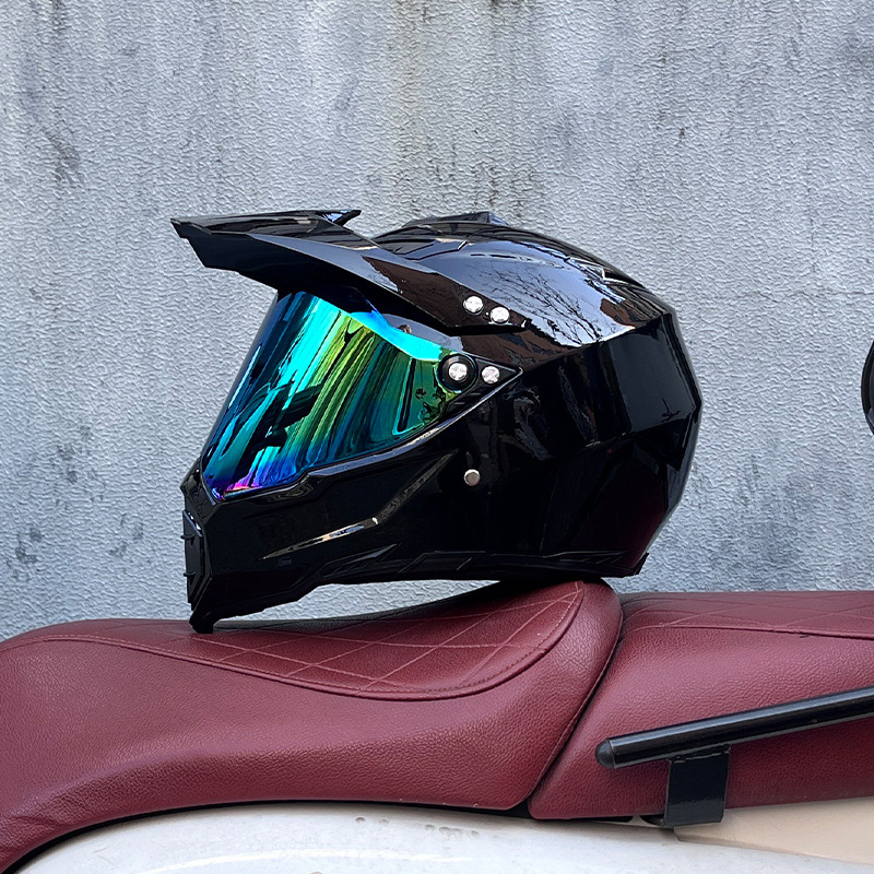 Casco de campo traviesa Casco de carreras de motos Casco de carretera Casco de doble propósito para hombres y mujeres Casco de tracción de cuatro estaciones Casco completo Orz