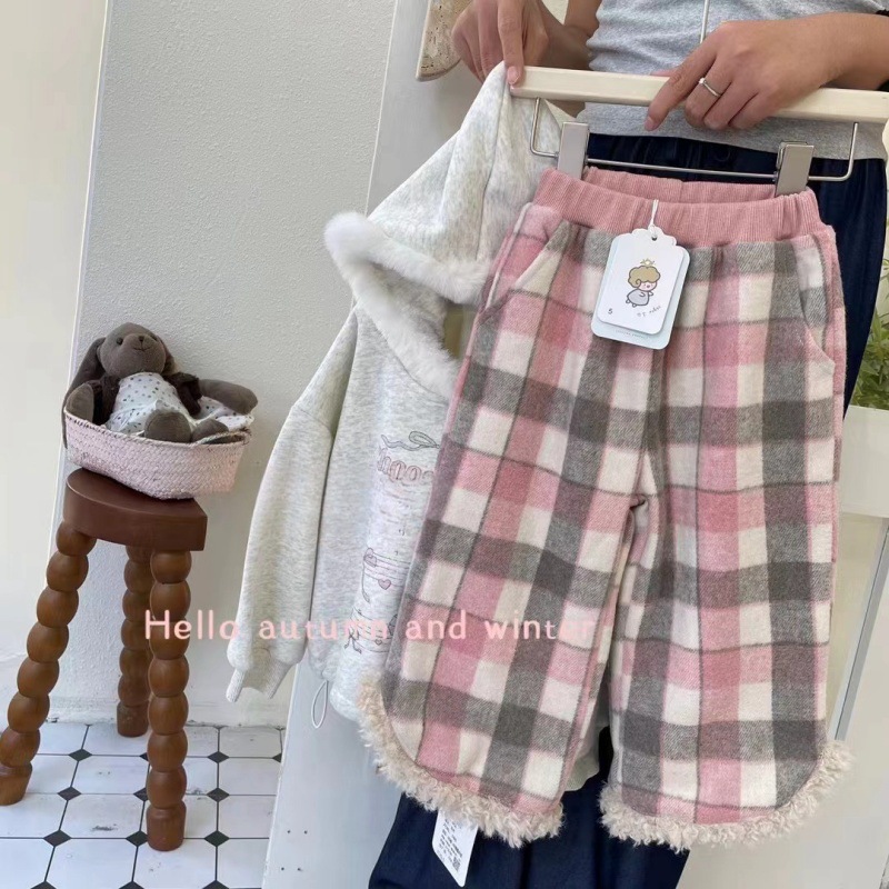 한국판 아동복 2024 가을 겨울 소녀 회색 기모 스웨터 세트 여성  가을 격자 무늬 캐주얼 바지 조수