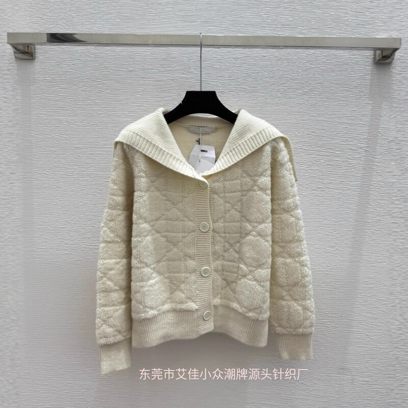 Shenzhen Nanyou Goods ~ High Version D Family 25 Early Autumn New Letter Butterfly Embroider Navy Collar Knitted Cardigan