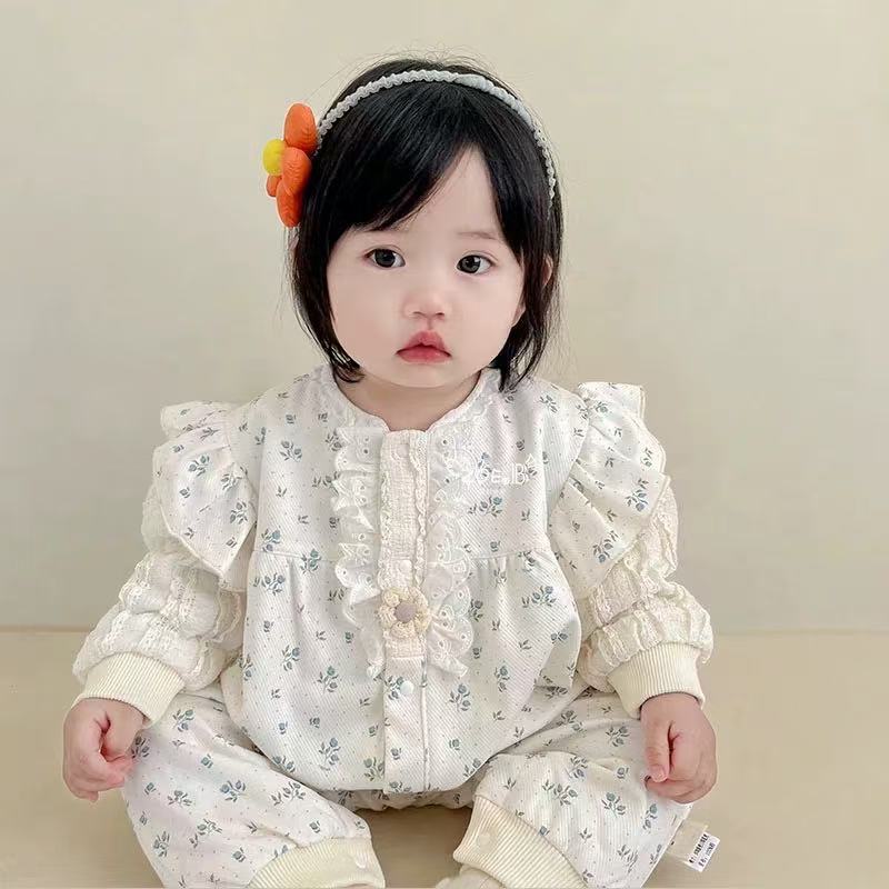 Bebé femenino 0-1 año princesa floral mono bebé primavera y otoño mameluco de doble capa moda versión coreana