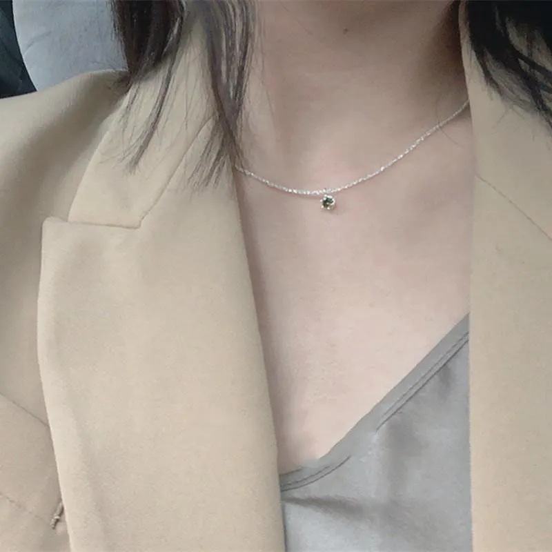6g Weight Vintage Style Geometric Copper Plating Rhinestones Pendant Necklace