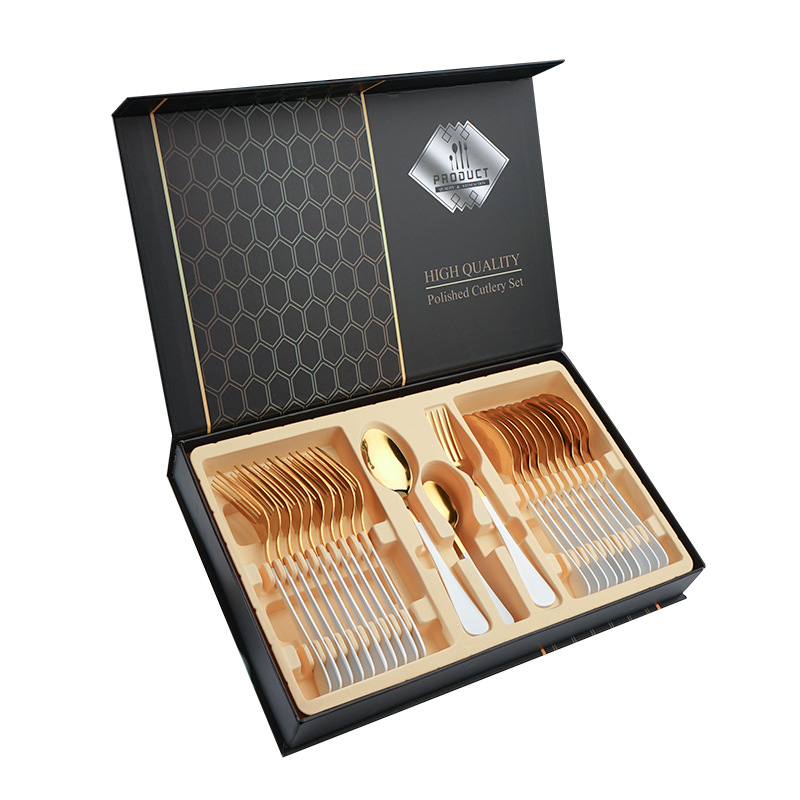 네트 레드 36 피스 세트-플래티넘