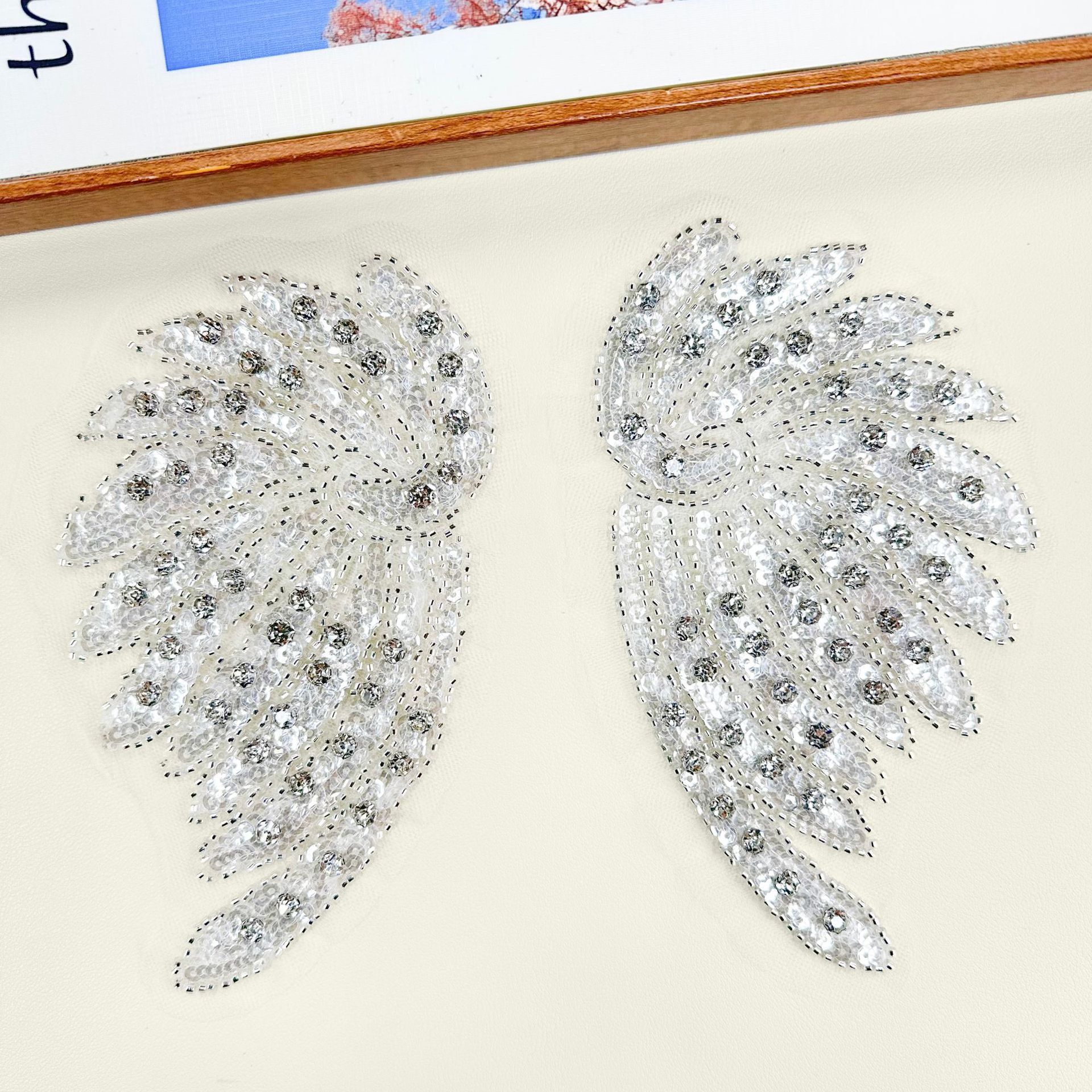 Negro y blanco pesado clavos de cuello accesorios de cuello frontal de encaje de malla damas V-collar vestido vestido image 4