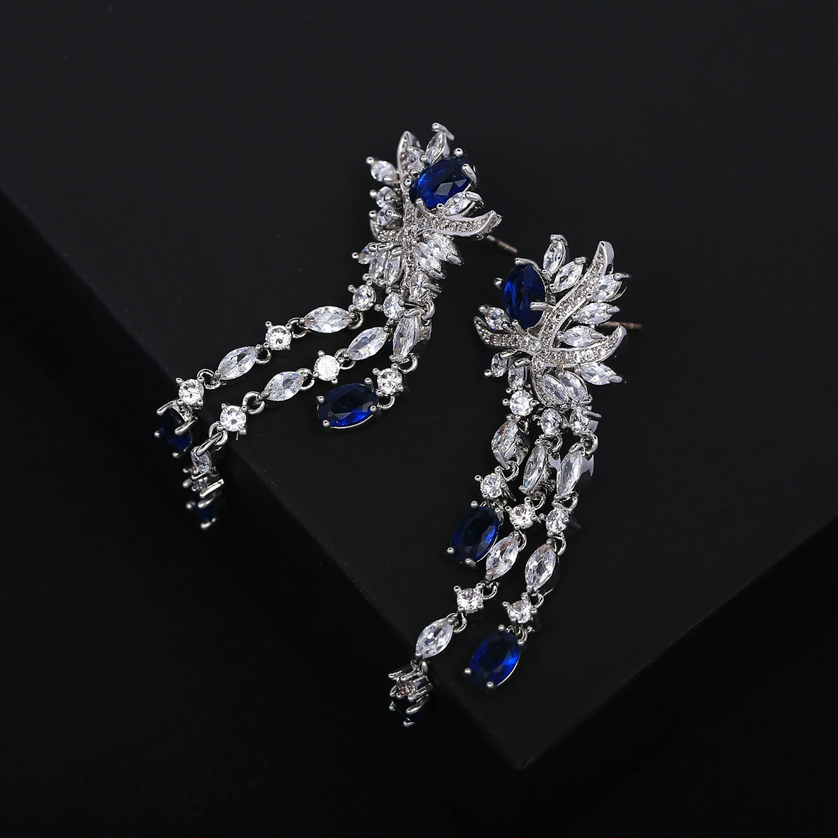 欧蒂娜 Accessory with tassels, earrings, universal silver needle, silver 925 sample, light luxury style