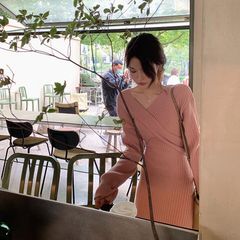 冬季2025年新款配大衣内搭毛衣裙子打底粉色针织连衣裙长裙女秋冬