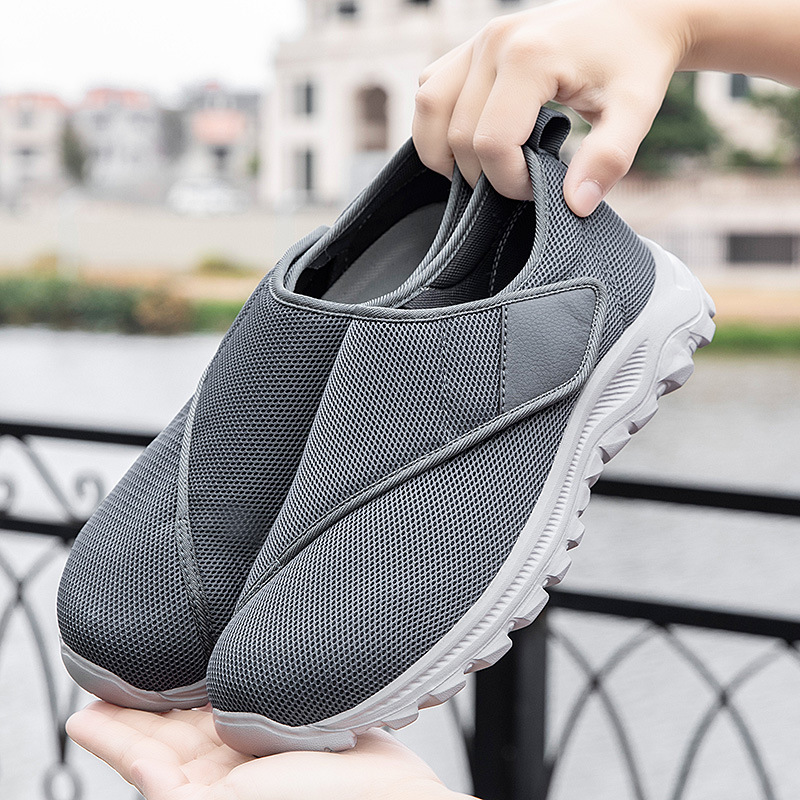 Large Size Casual Sports Velcro Shoes for the Elderly with Wide Feet and Swollen Feet for Men and Women Spring and Summer New Middle-Aged and Elderly Soft-Soled Walking Shoes