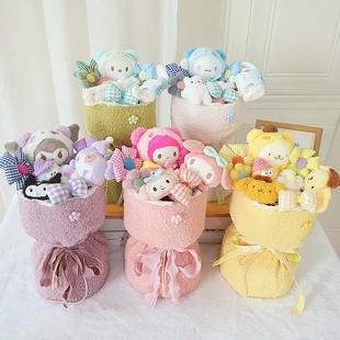 Букет с плюшевой игрушкой