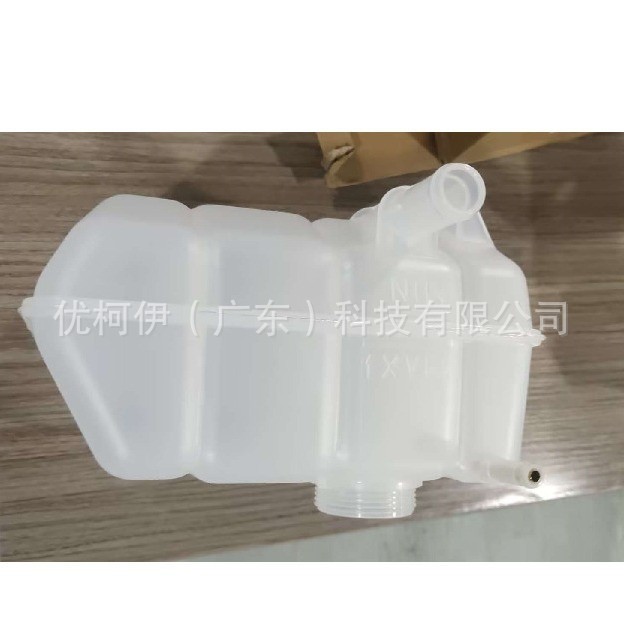 Ab398K089Aa Auto Parts Suitable for 12 Models of Ford Ranger Auxiliary Water Tank Without Cover Uk0115350