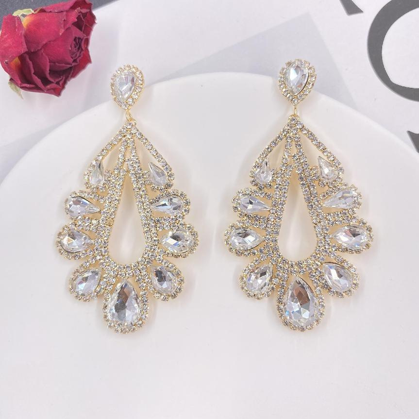 1 Pair Elegant Water Droplets Plating Inlay Copper Artificial Diamond Drop Earrings display picture 4
