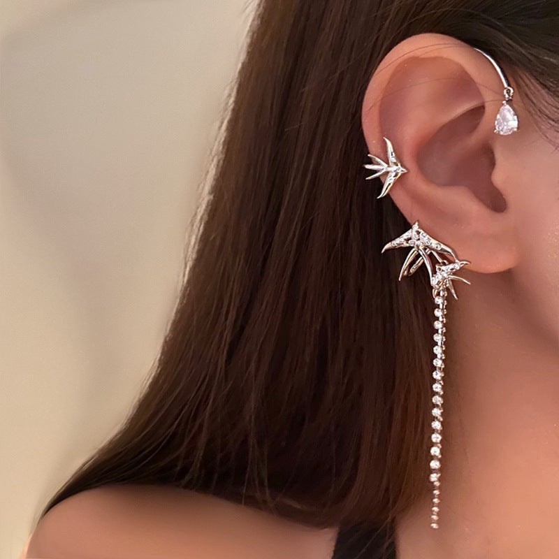超フラッシュ蝶耳掛け無耳穴耳クリップ女性一体式イヤリング気質個性ファッション|undefined