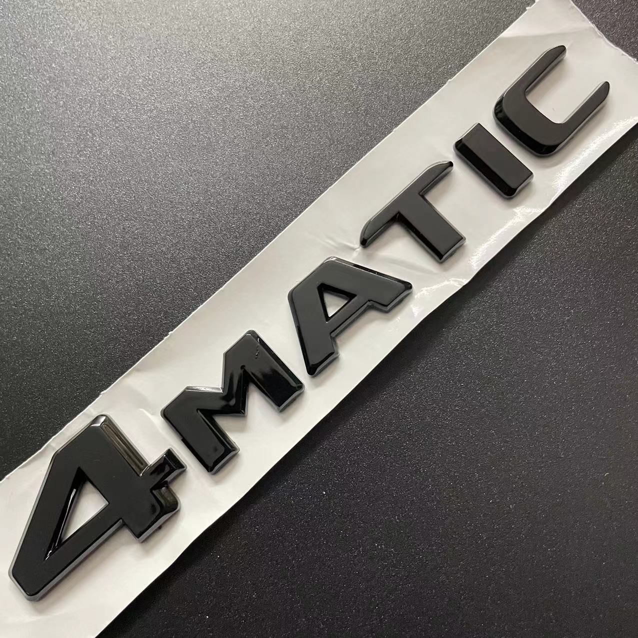 Applicable to Mercedes-Benz Maybach logo S-class modified logo S400 S450 side logo front and rear tail box logo hub cover