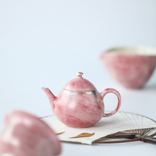 Mr. Qing Jingdezhen pure handmade red mud cherry blossom girl pink Kung Fu tea set ceramic round mouth hand-painted pot set