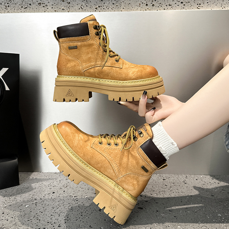 Thick-Soled Height-Increasing Martin Boots for Women, 2026 Spring New Outdoor Casual Short Boots, Genuine Leather, Fashionable and Versatile Yellow Boots Thick-Soled Height-Increasing Martin Boots for Women, 2026 Spring New Outdoor Casual Short Boots, Genuine Leather, Fashionable and Versatile Yellow Boots