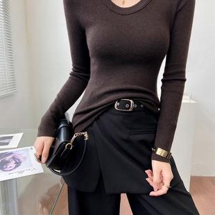 u�Iᘿ������Ů�ﶬ�ȴ���⴩�����@�ݲ�ɫë�µ��I��ë���±�