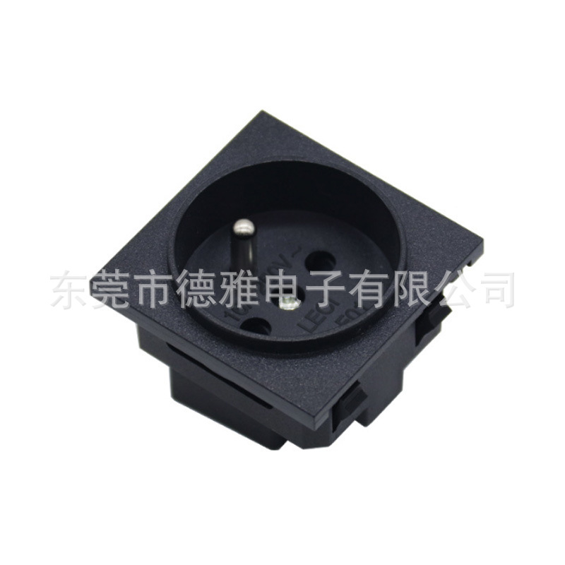 法规ac电源卡式插座户外便携移动式储能电源逆变器pdu欧规插座16A