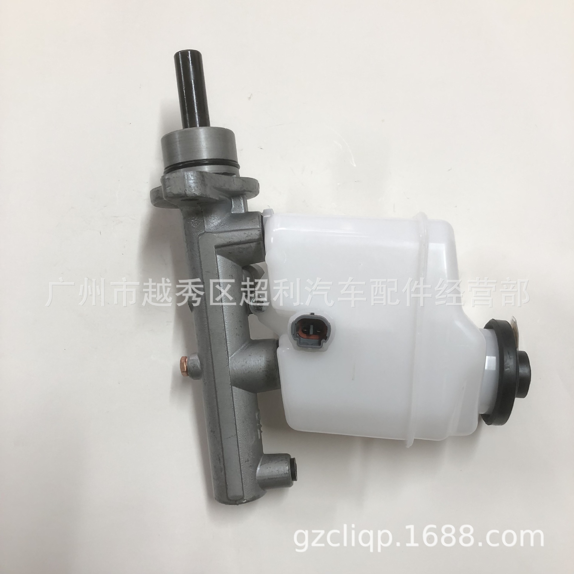 Applicable 47201-33360 47201-06151 ACV30 ACV36 Camry 2.4 brake master cylinder