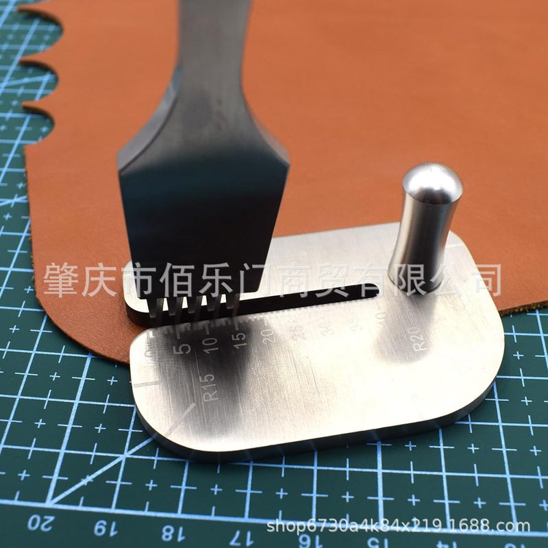 ステンレスカット器DIY皮芸カット補助ツール菱カット斜平カット法カットは皮材の変形を傷つけない|undefined