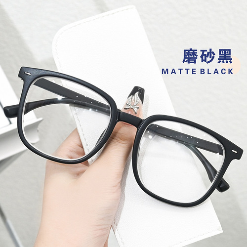 新款防蓝光护眼平光镜网红方形框眼镜韩版女潮显脸小素颜神器