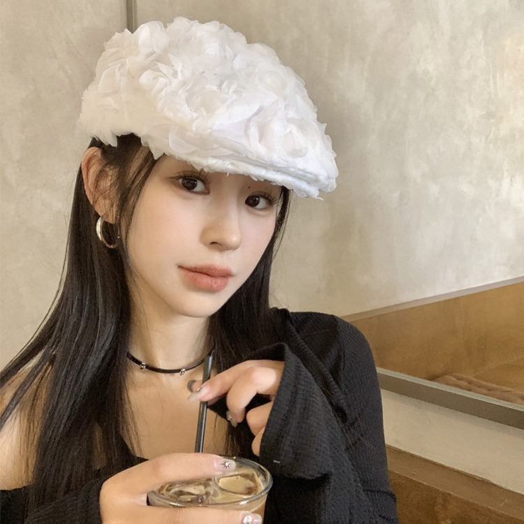 Sombrero de nicho coreano de rosa tridimensional para mujeres versátil cara cóncava modelado pintor sombrero de moda boina