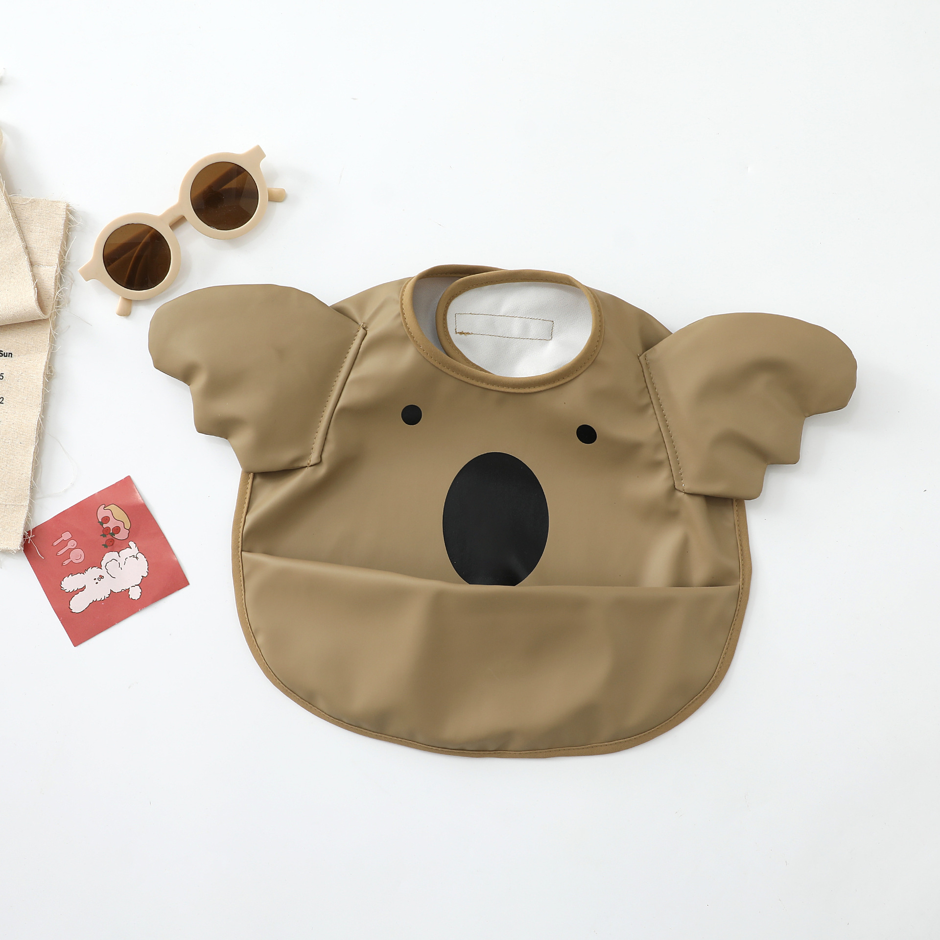 브라운 코알라 턱받이