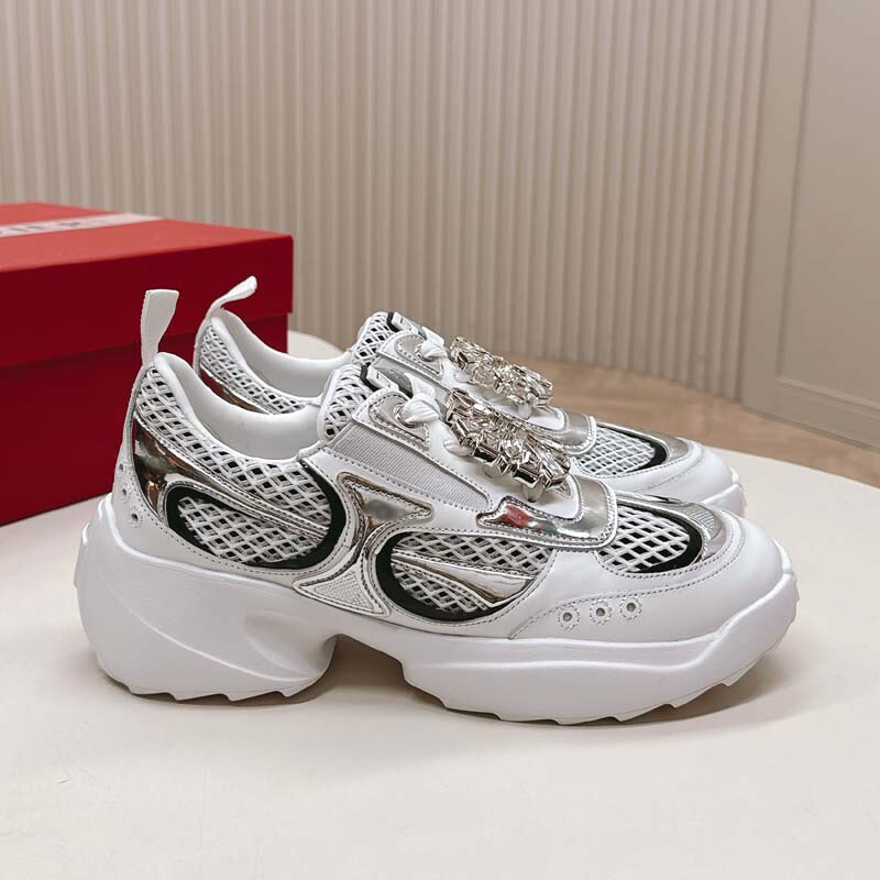 Guangzhou Ceiling Quality Luxury Genuine Leather Casual Women's Shoes Retro Thick-Soled Sneakers Versatile Diamond Buckle Dad Shoes Guangzhou Ceiling Quality Luxury Genuine Leather Casual Women's Shoes Retro Thick-Soled Sneakers Versatile Diamond Buckle Dad Shoes