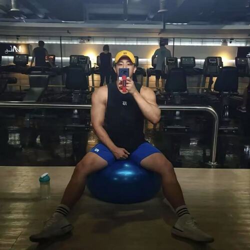 Men's Summer Quick-Dry Sports Shorts and Tank Top Basketball Running Casual Training Five-Finger Beach Pants Trendy Set