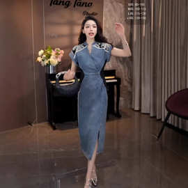 韩版港味复古修身牛仔连衣裙女2026夏季拼接撞色假两件开叉中长裙