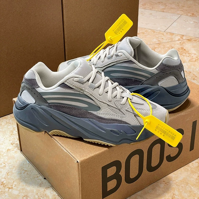 Чистый оригинал Coconut 700 Первого поколения Yeezy700v2 Black Soul Daddy обувь мужская и женская крупный размер ретро пара спортивная обувь