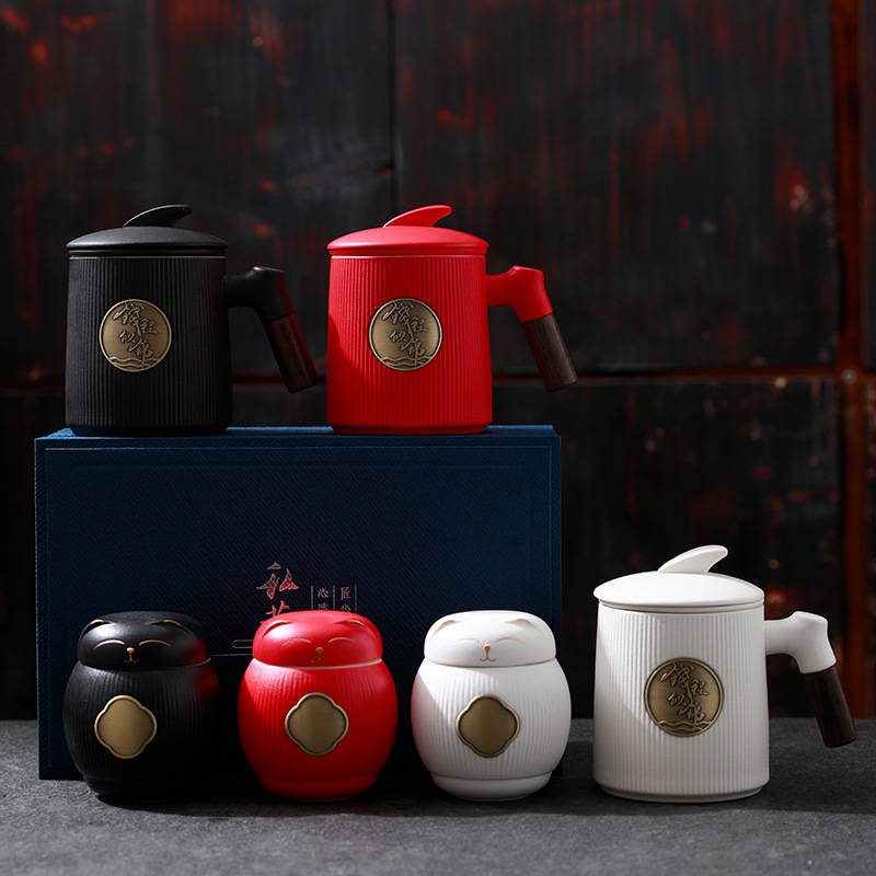 Ceramic Creative Office Home Tea-Water Separation Tea Cup Gift Box Gift Souvenir Copper Stamp Mug with Canister Ceramic Creative Office Home Tea-Water Separation Tea Cup Gift Box Gift Souvenir Copper Stamp Mug with Canister