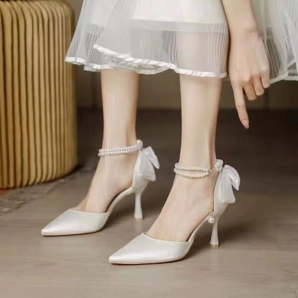 Fashionable sandals