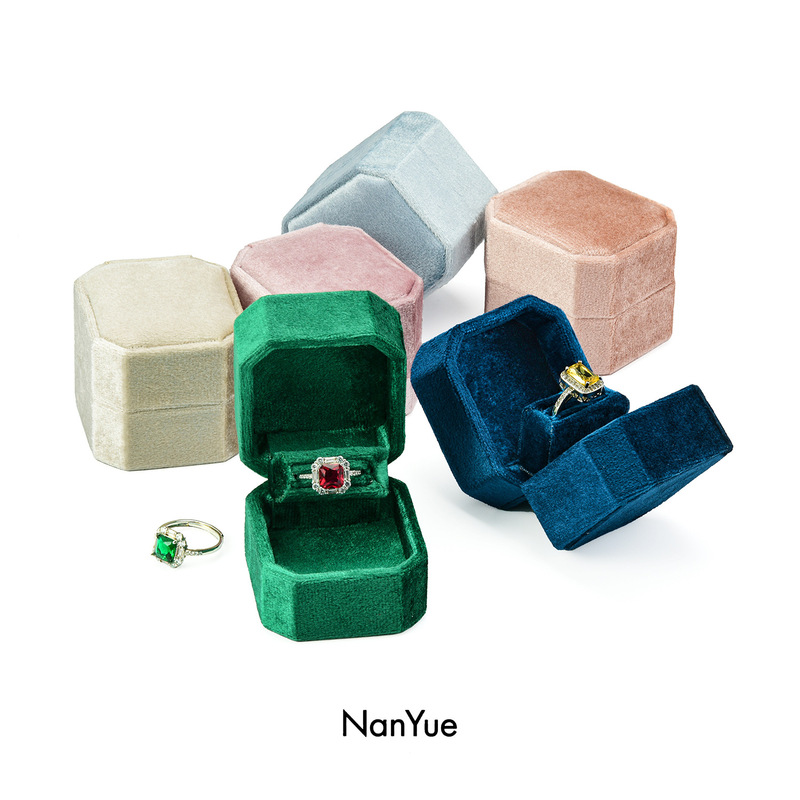 Factory Direct Sales Jewelry Box, Jewelry Storage Box, Proposal Ring Jewelry Packaging Box, Accessory Box, Customizable with Logo Factory Direct Sales Jewelry Box, Jewelry Storage Box, Proposal Ring Jewelry Packaging Box, Accessory Box, Customizable with Logo