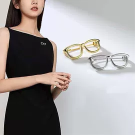 戒指;项链;耳环