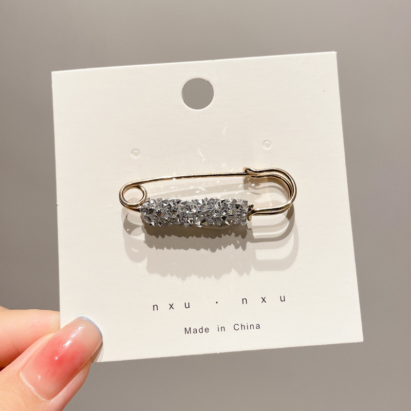 Falda con hebilla de cintura de perlas, circunferencia de cintura grande, cambio de artefacto, hebilla anti-luz, ropa, broche de diseño fijo