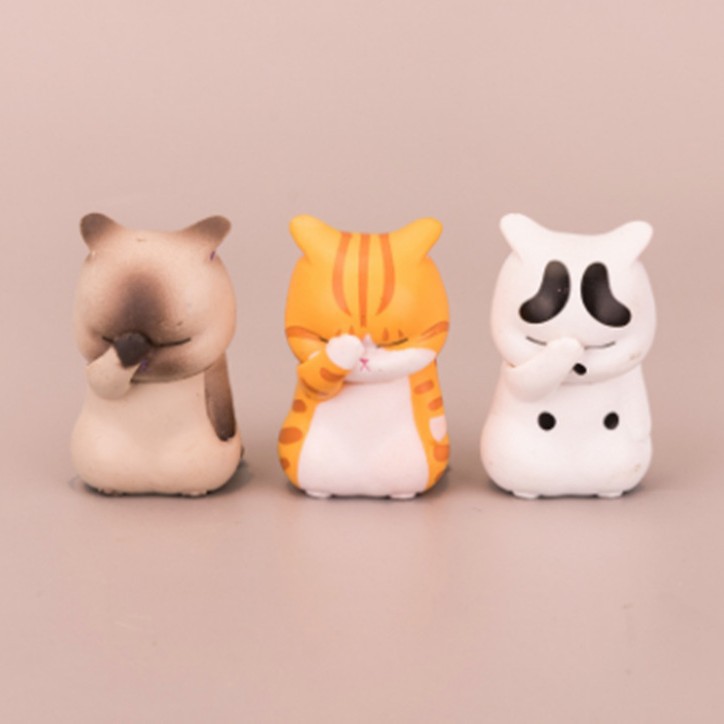 Face-covering cat hand-made anime peripheral cat decoration cake doll cartoon toy cat