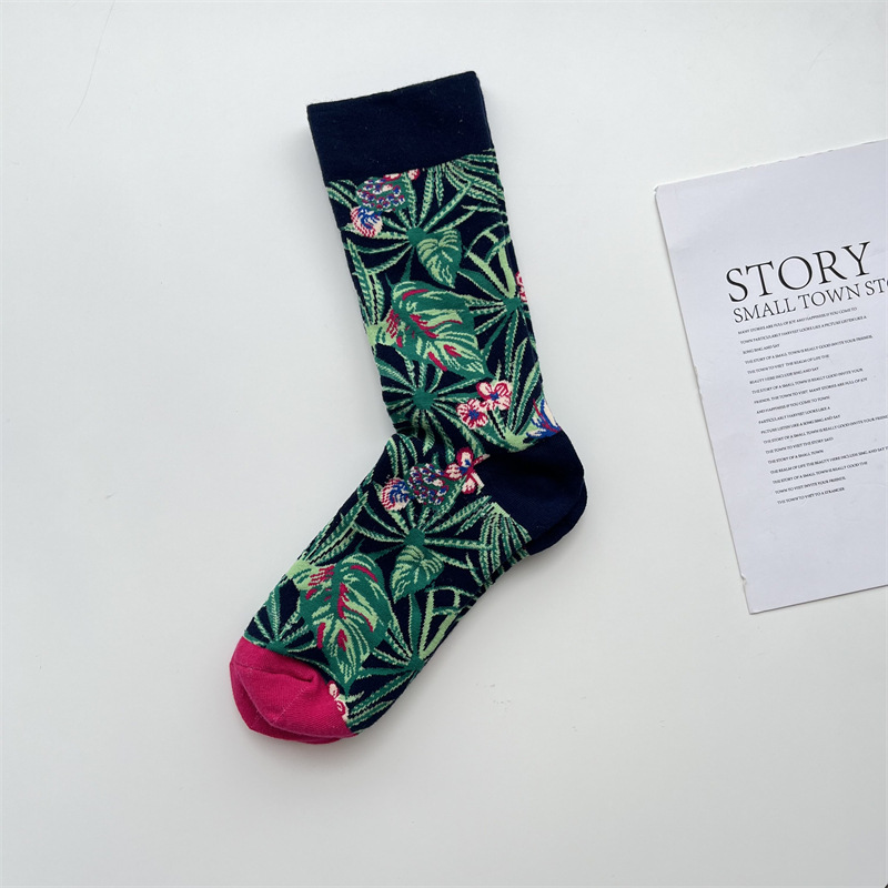 Women's Elegant Artistic Oil Painting Cotton Crew Socks A Pair display picture 10