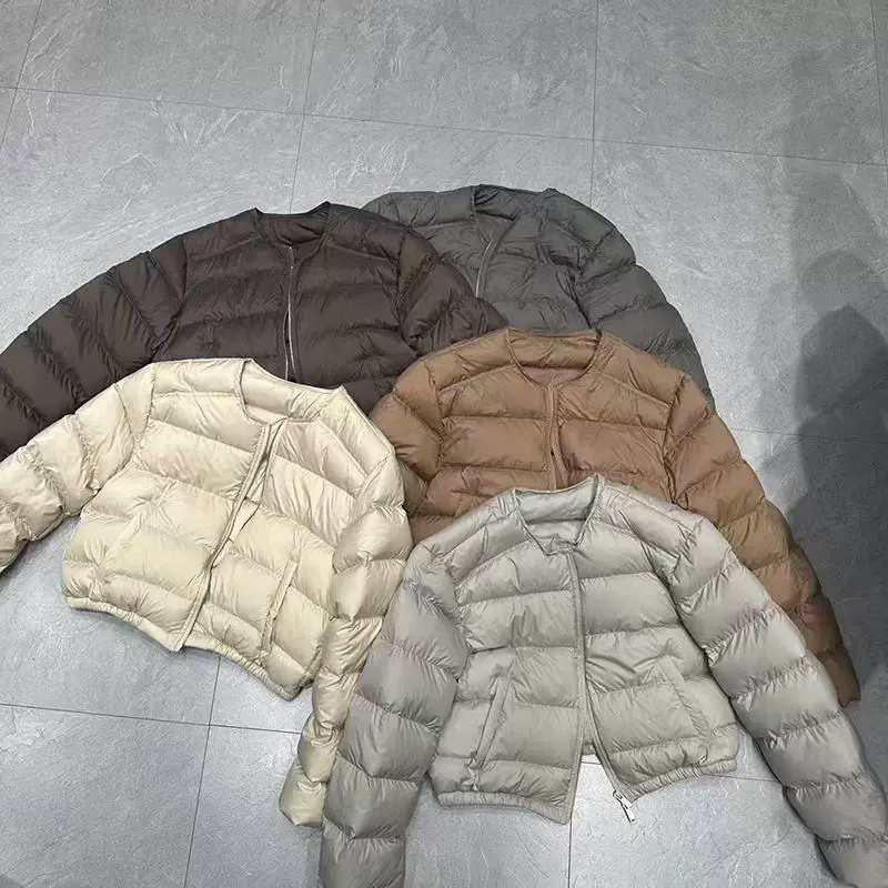 轻薄棉服女短款2025年秋冬季时尚新款韩版显瘦时尚百搭圆领外套