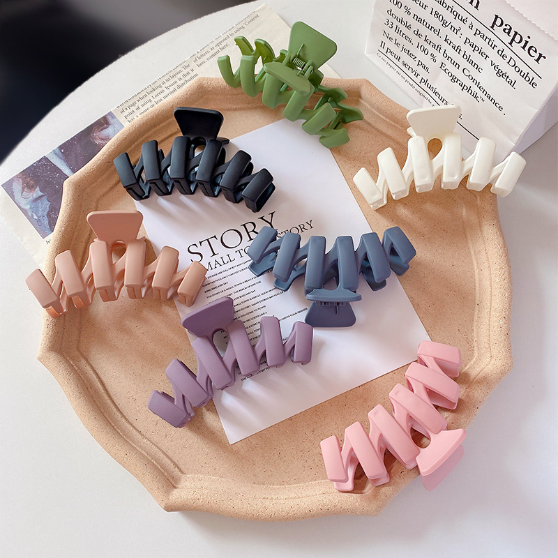 2023 new style hairpins for women, large hairpins, shark clips, internet celebrity hairpins for the back of the head, hairpins, hairpins, headgear