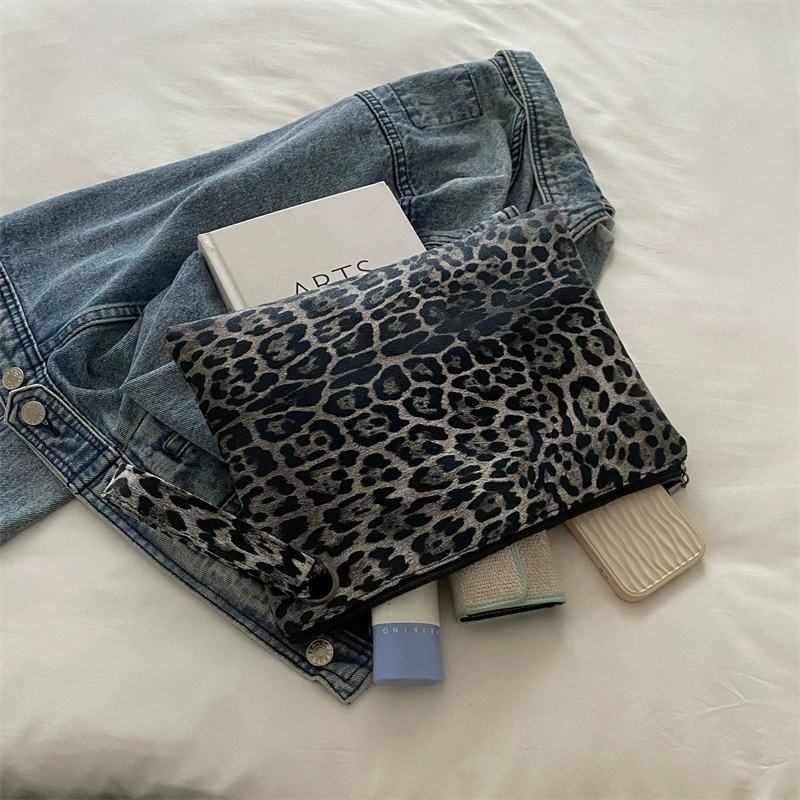 Winter capacious shoulder bag, small design small clutch bag, autumn, high-end