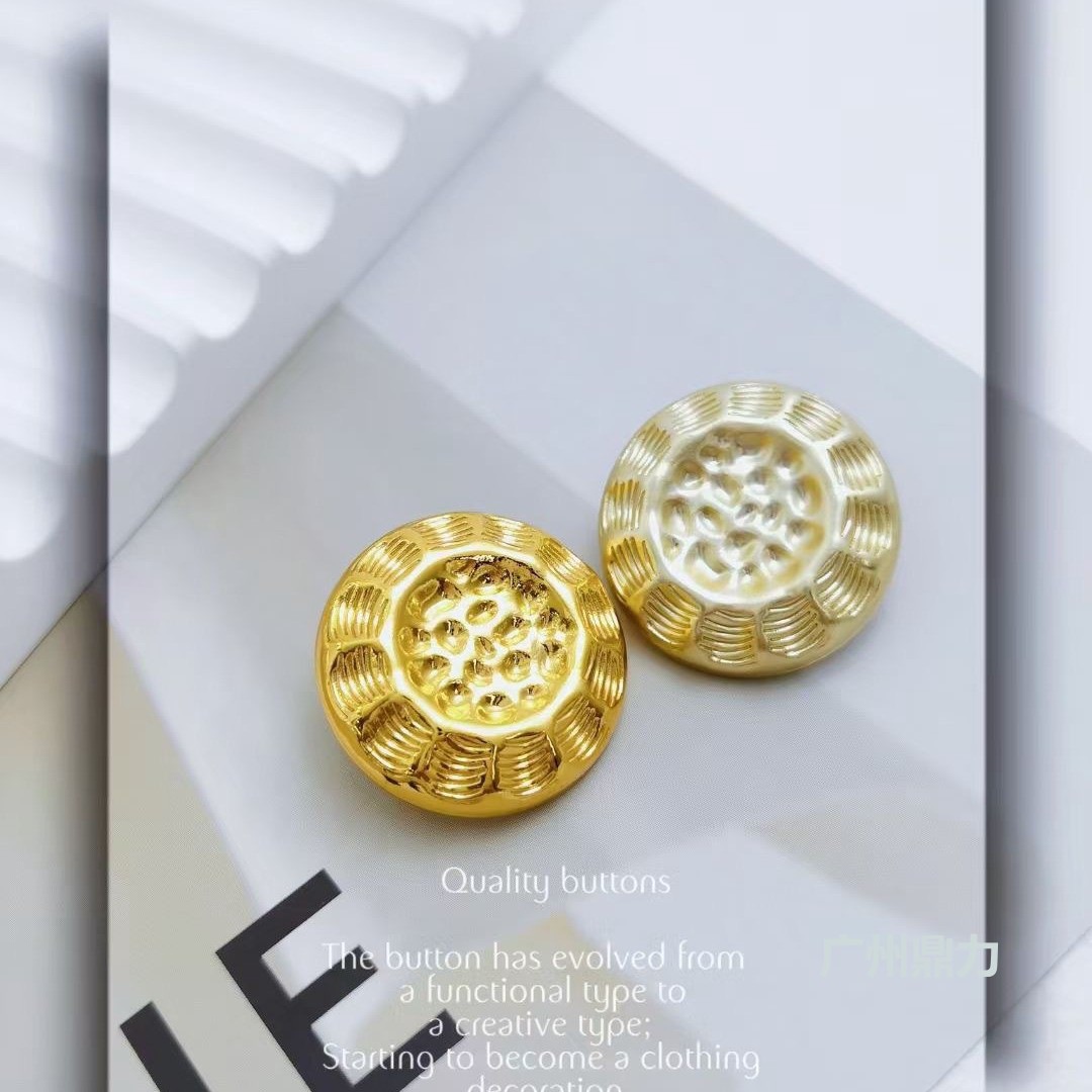扣子扣呢大衣装饰香风外套简约金属衣服西服圆形面纽扣坑洼韩版小