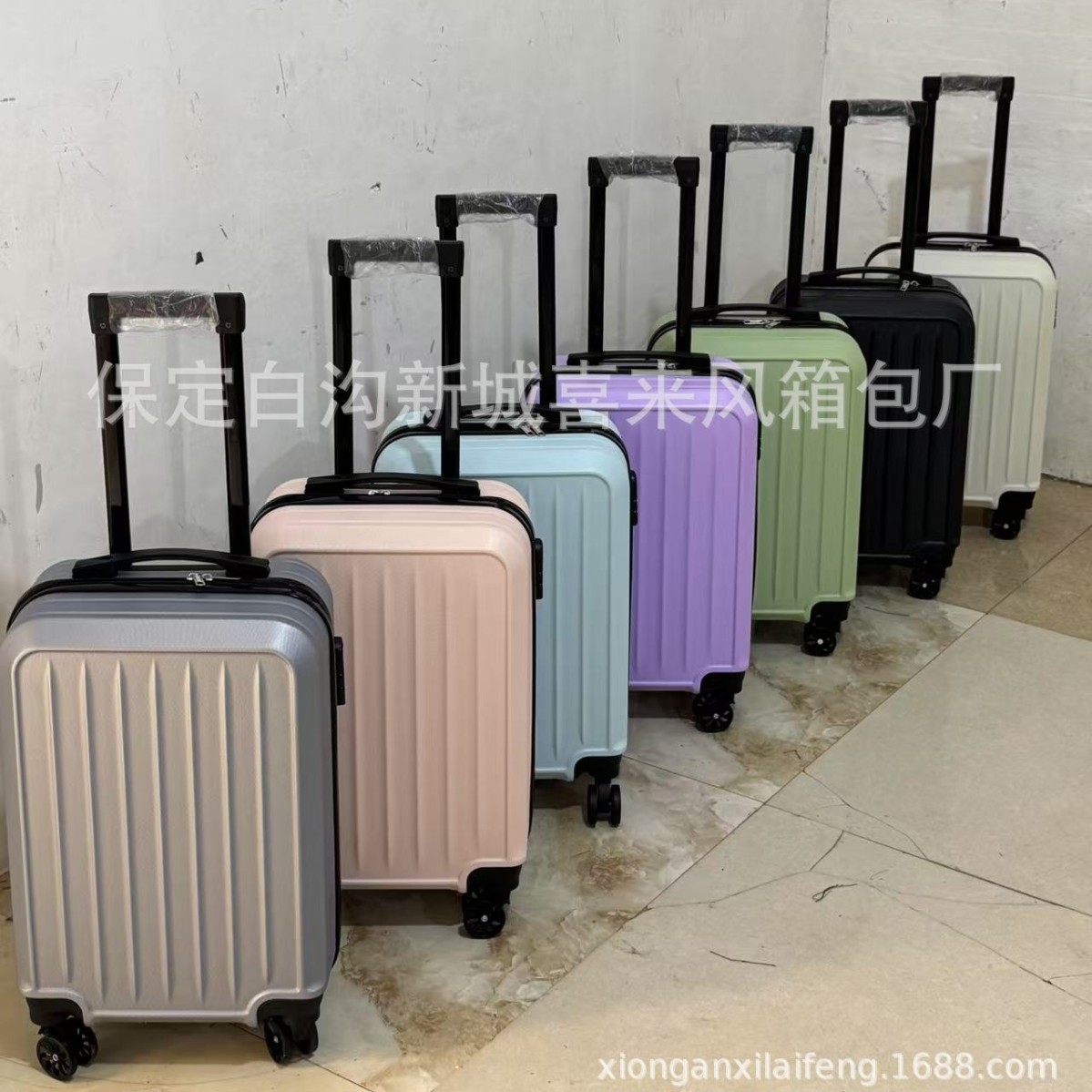 Universal gift box, suitcase for students, direct factory sales, with your logo imprint 2