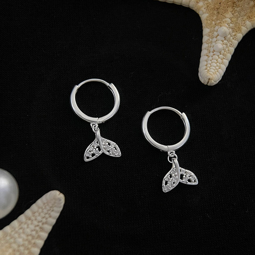 Hollow Fishtail Earrings for Women Light Luxury Niche Design Full Diamond Micro-Inlaid Zircon Earrings  New Trend
