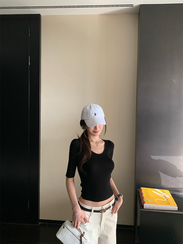 Skk Store 新澳美利奴仿羊毛~中袖U领/圆领针织打底衫|undefined