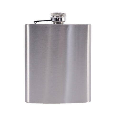Supplier offers 7 oz cross-border gift set of portable stainless steel flat flask and cup for outdoor camping