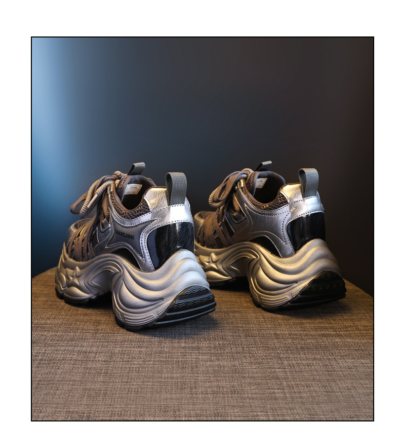 Giày sneaker nữ đế dày lưới nhẹ nâng chiều cao 9 cm — xám đỏ chi tiết 20