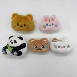 卡通毛绒玩偶发饰挂件胸针玩偶diy配件钥匙扣挂件配饰服装辅料