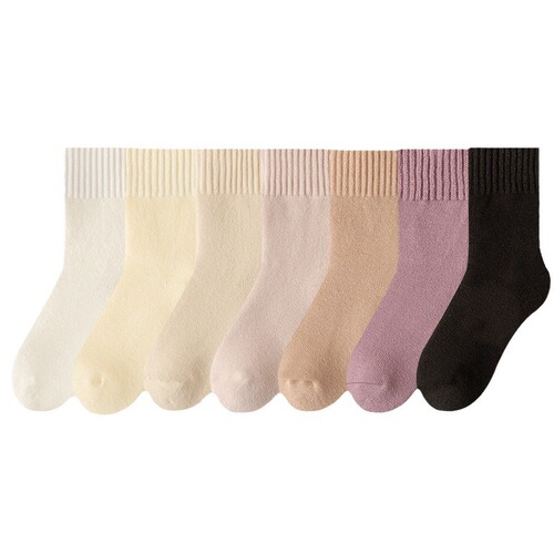 Brushed socks women's autumn and winter confinement socks floor socks plus velvet thickened terry mid-calf socks sleep socks winter super thick socks