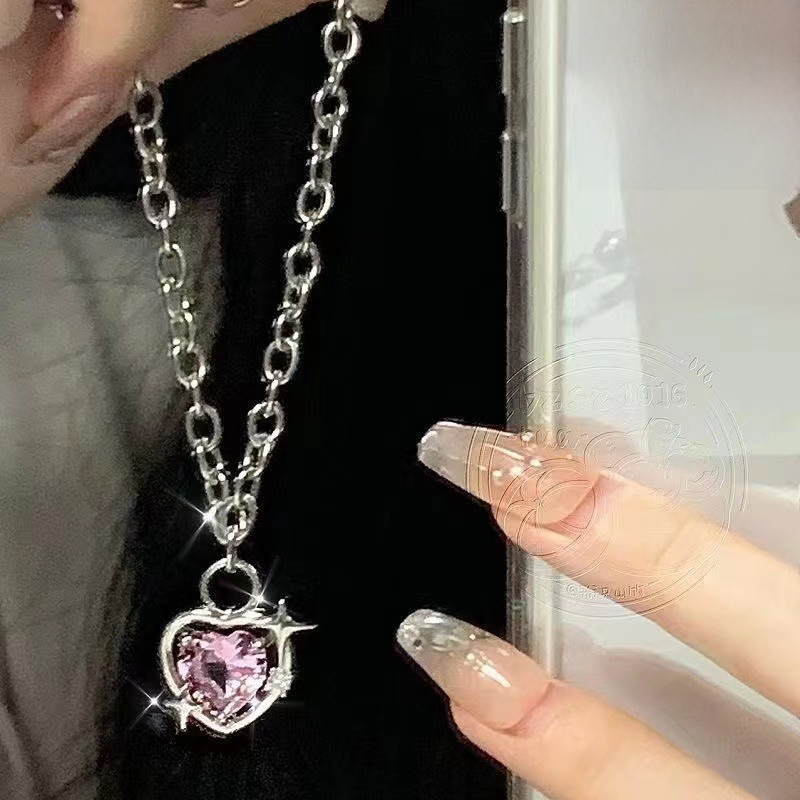 new high-grade sweet cool pink diamond love pendant necklace women's temperament product clavicle chain_voghion.com