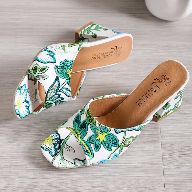 Women's Vacation Ditsy Floral Square Toe Fashion Sandals display picture 4