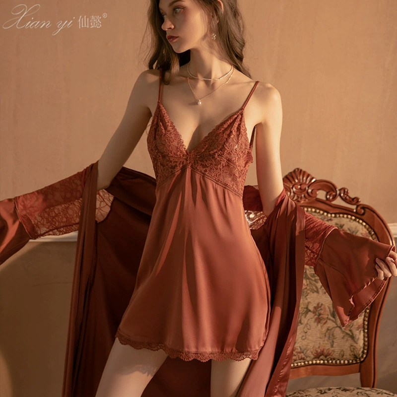 Xian Yi Chunqiu Женская Сексуальная Удобная атласная юбка-комбинация кружевная Пижама с глубоким V-образным вырезом и халатом Домашняя одежда Костюм 427