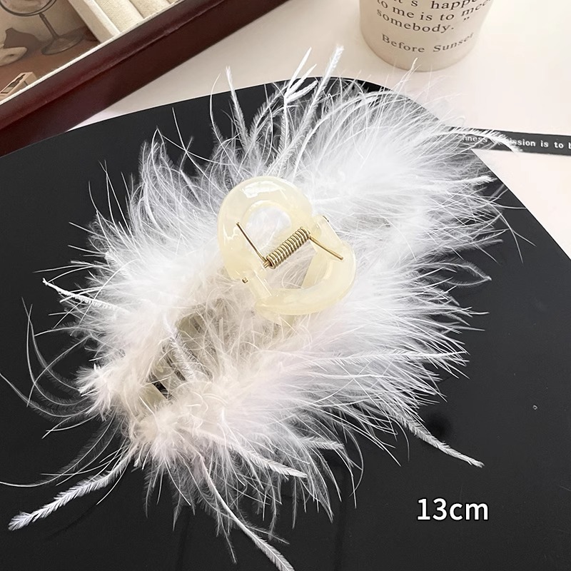 Clip de espalda de mujer de horquilla de pluma grande clip de tiburón de piel de avestruz clip de pelo negro de alto grado tocado